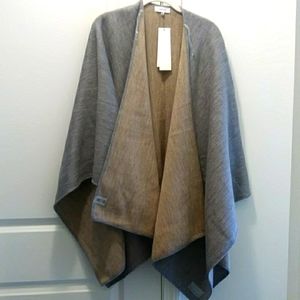 NWT Calvin Klein cape